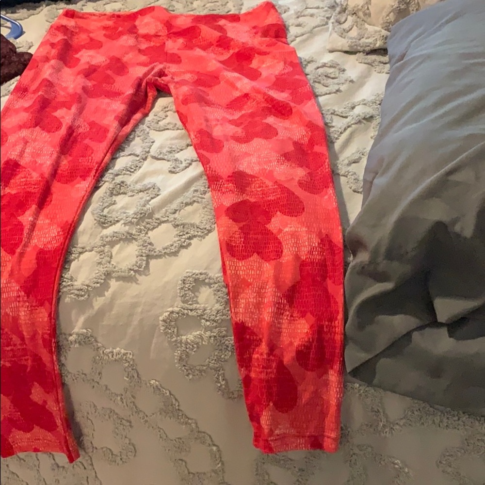xl heart leggings